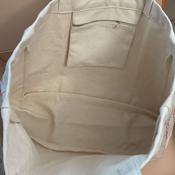 Sale‼️‼️‼️CHANEL NOVELTY Mademoiselle Prive Tokyo Tote👜LTD edition - Picture 8 of 13